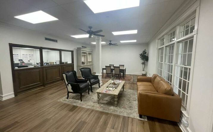 Pictures of Office property located at 555 Dr Michael Debakey Dr, Lake Charles, LA 70601 for sales - image #1