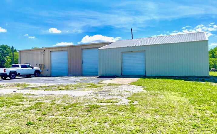 Pictures of Industrial, Mixed Use property located at 713 Gray Ln, Mount Pleasant, TN 38474 for sales - image #1