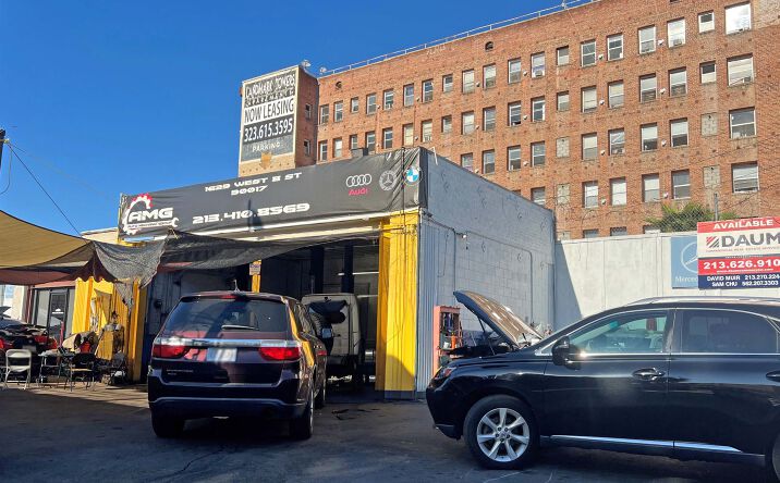 Pictures of Retail, Mixed Use property located at 1629 W 8th St, Los Angeles, CA 90017 for sales - image #1