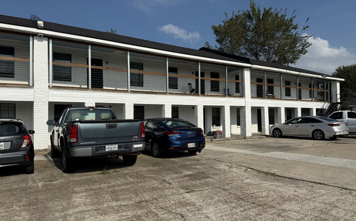 Pictures of Multifamily property located at 4117 Maplewood Dr, Sulphur, LA 70663, 1225 N Hazel St, Sulphur, LA 70663, 222 N Beglis Pkwy, Sulphur, LA 70663 for sales - image #1