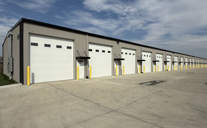 Pictures of Industrial property located at 1585 NW Gettysburg Ln Units #133, #135, #137, #139, #107, Waukee, IA 50263 for sales - image #1