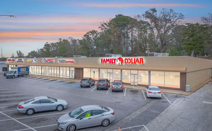 Pictures of Retail property located at 20-30 N Broadway Ave, Sylacauga, AL 35150 for sales - image #1