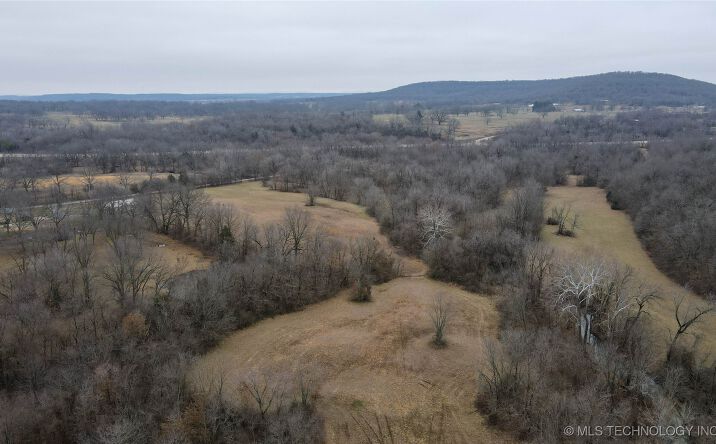 Pictures of Land property located at W 810 Road, Tahlequah, OK 74464 for sales - image #1
