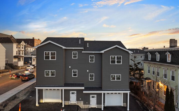 Pictures of Multifamily property located at 206 Durfee St, Fall River, MA 02724 for sales - image #1