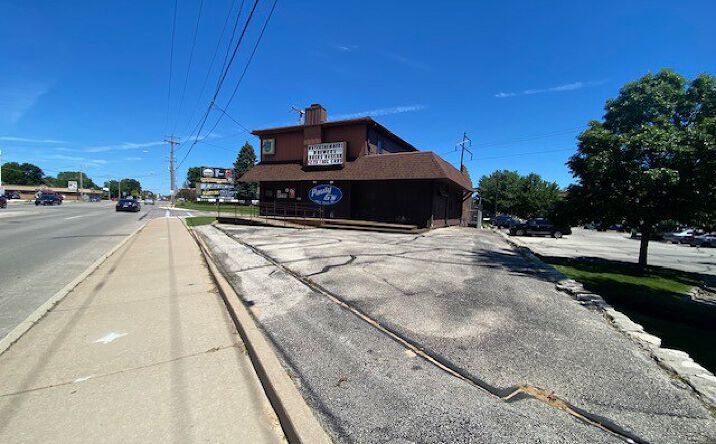 Pictures of Business for Sale, Retail property located at 1803 Main St, Green Bay, WI 54302 for sales - image #1