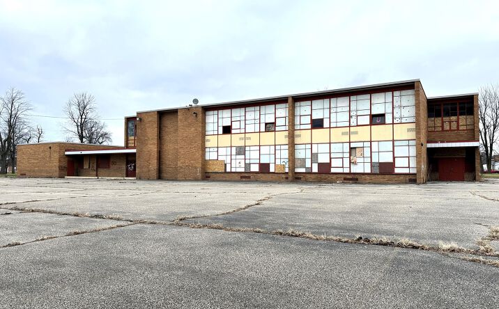 Pictures of Retail, Office property located at 1123 N Sherman Street, Bay City, MI 48708 for sales - image #1