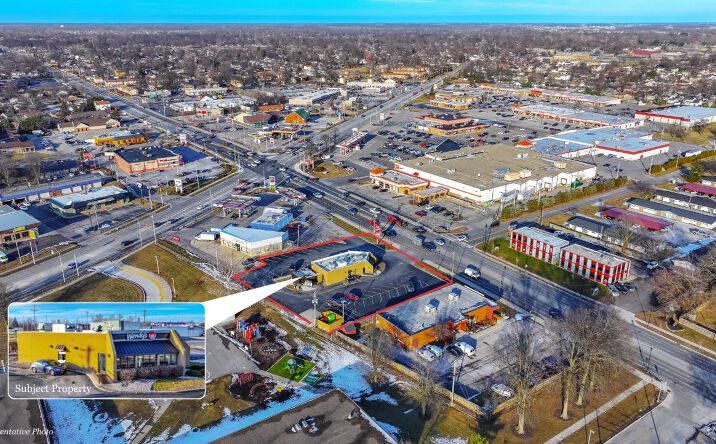 Pictures of Retail property located at 2215 Maplecrest Rd, Fort Wayne, IN 46815 for sales - image #1