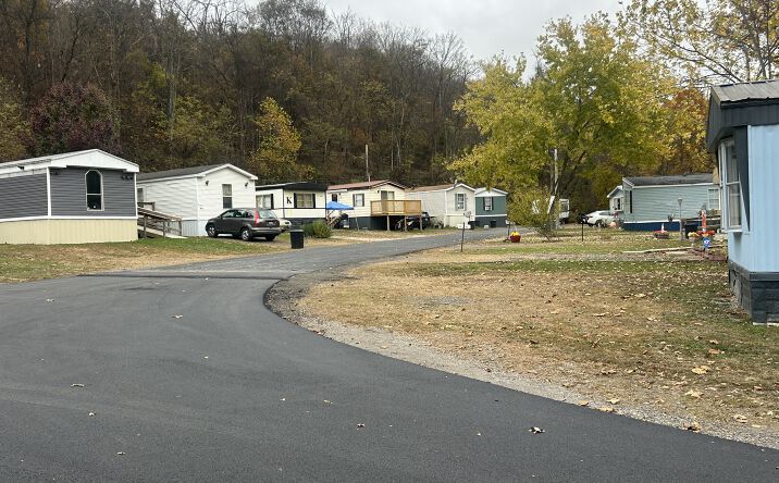 Pictures of Mobile Home Park property located at 14201 Winchester Rd, Cumberland, MD 21502 for sales - image #1