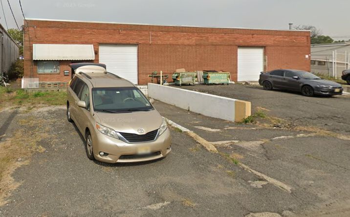 Pictures of Industrial property located at 611 Commerce Road, Linden, NJ 07036 for sales - image #1