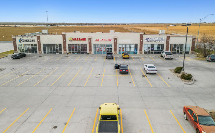 Pictures of Retail property located at 210 Frontier St, Lexington, NE 68850 for sales - image #1