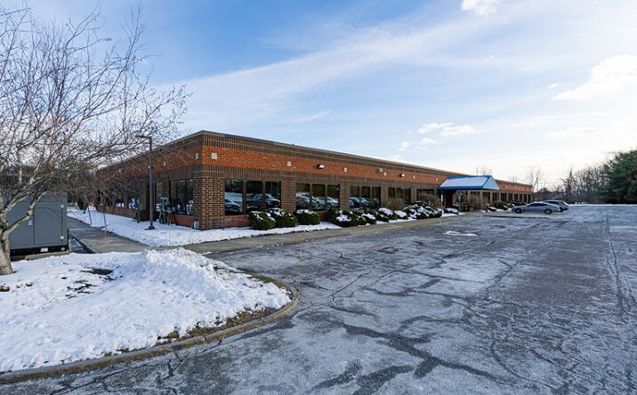 Pictures of Office property located at 13 Airline Dr, Albany, NY 12205 for sales - image #1