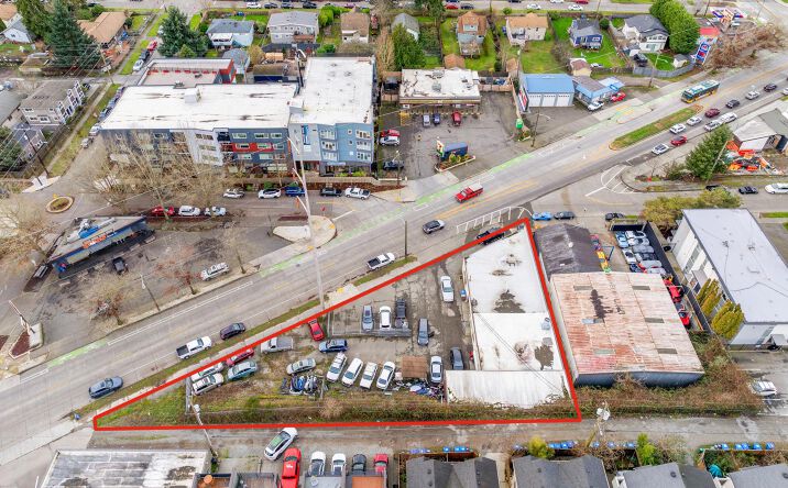 Pictures of Industrial, Land, Retail property located at 9050 Delridge Wy SW, Seattle, WA 98106 for sales - image #1