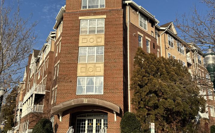 Pictures of Office property located at 35 W Broad St, Stamford, CT 06902 for sales - image #1