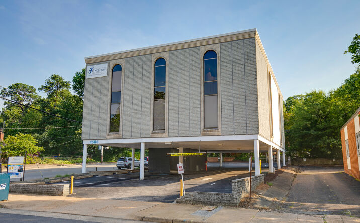 Pictures of Office property located at 1506 Staples Mill Rd, Richmond, VA 23230 for sales - image #1