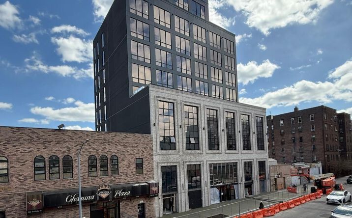 Pictures of Office property located at 314 Rutledge St, brooklyn, NY 11211 for sales - image #1