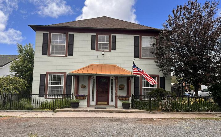 Pictures of Hospitality property located at 200 S California St, Dorris, CA 96023 for sales - image #1