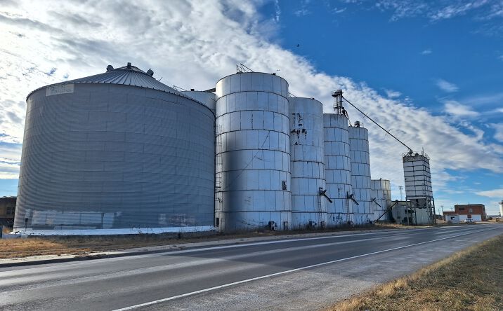 Pictures of Industrial, Special Purpose property located at 808 E Pacific St, Lexington, NE 68850 for sales - image #1