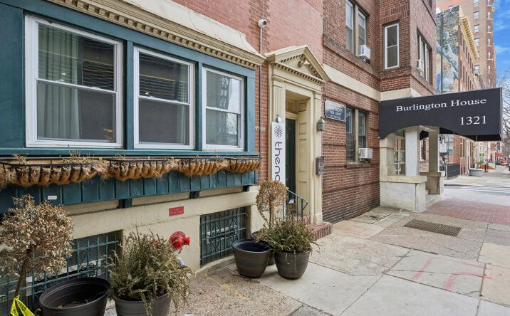 Pictures of Hospitality, Multifamily property located at 1325 Spruce St, Philadelphia, PA 19107 for sales - image #1