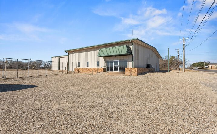 Pictures of Industrial property located at 2305 TX-208, Colorado City, TX 79512 for sales - image #1