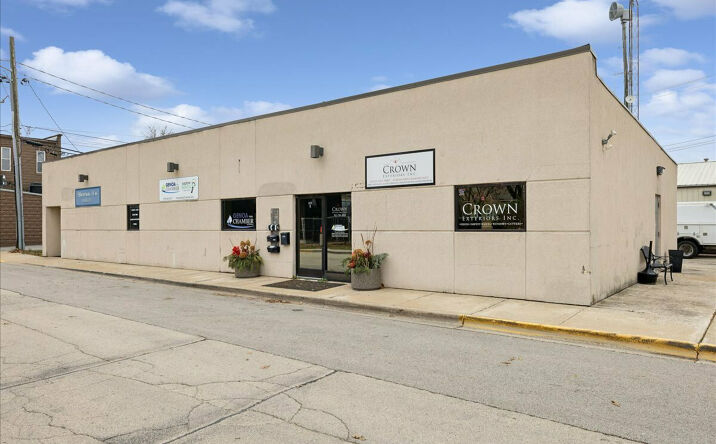 Pictures of Retail, Mixed Use property located at 113 N Genoa St, Genoa, IL 60135 for sales - image #1