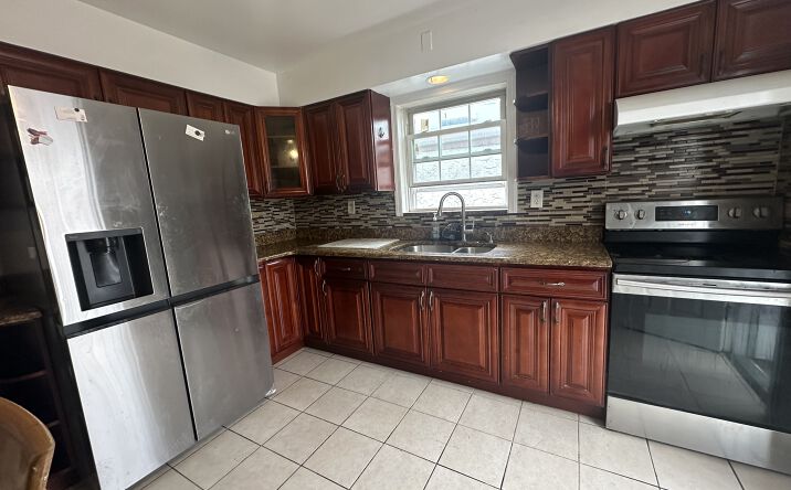 Pictures of Mixed Use property located at 542 E Meadow Ave, East Meadow, NY 11554 for sales - image #1