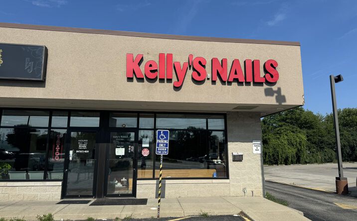 Pictures of Business for Sale, Retail property located at 2314 Green Bay Road, North Chicago, IL 60064 for sales - image #1
