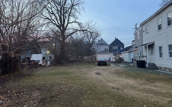 Pictures of Land, Special Purpose, Multifamily property located at 4204 S Wentworth Avenue, Chicago, IL 60609 for sales - image #1