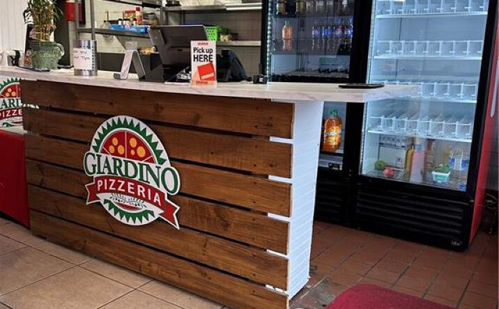 Pictures of Retail property located at 693 Oaklawn Avenue, Cranston, RI 02920 for sales - image #1