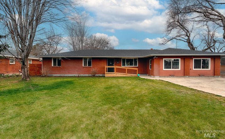 Pictures of Special Purpose property located at 819 S Powerline Rd, Nampa, ID 83686 for sales - image #1