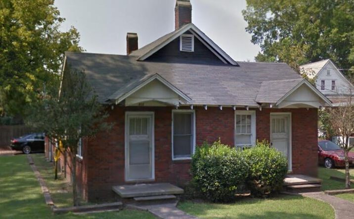 Pictures of Multifamily property located at 310 S Union Street, Bolivar, TN 38008 for sales - image #1
