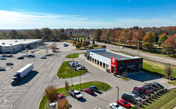 Pictures of Retail property located at 2400 Patriot Run, Owensboro, KY 42303 for sales - image #1