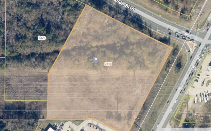 Pictures of Land property located at 2410 W Grande Blvd, Tyler, TX 75703 for sales - image #1