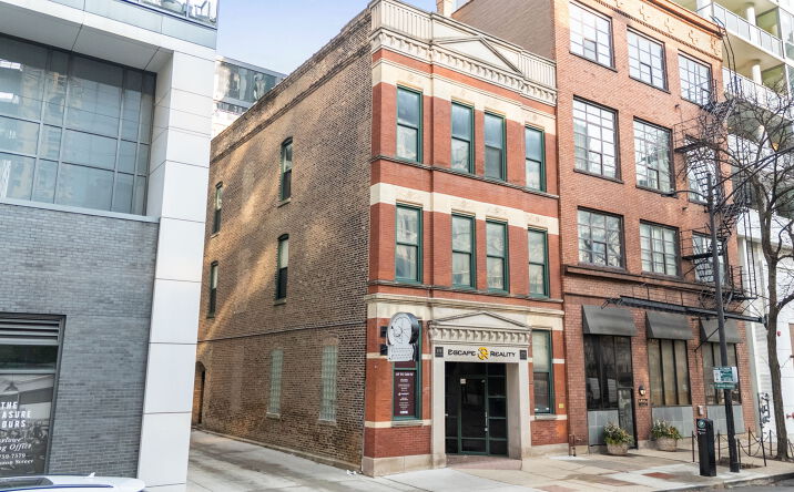 Pictures of Mixed Use, Office, Retail property located at 158 W Erie St, Chicago, IL 60654 for sales - image #1