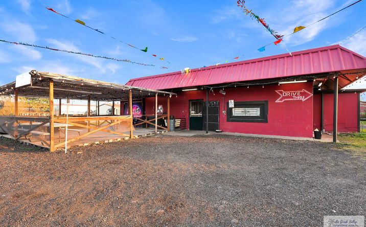 Pictures of Retail property located at 205 W Main Ave., Sebastian, TX 78594 for sales - image #1