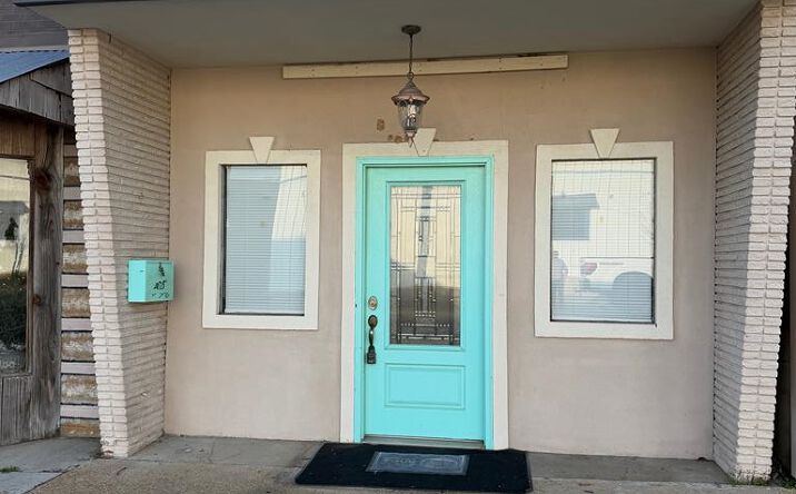 Pictures of Land property located at 418 S Main St, Poplarville, MS 39470 for sales - image #1