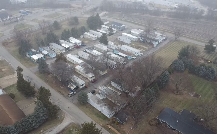 Pictures of Mobile Home Park property located at 601 S Stewart St, Geneseo, IL 61254 for sales - image #1