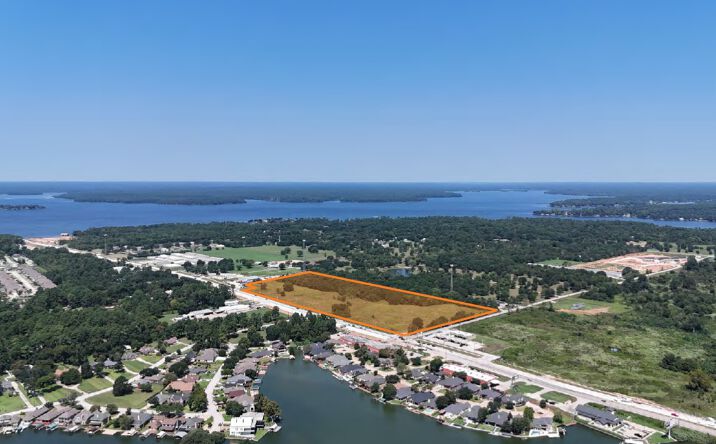 Pictures of Land property located at Farm to Market 1097, Willis, TX 77318 for sales - image #1
