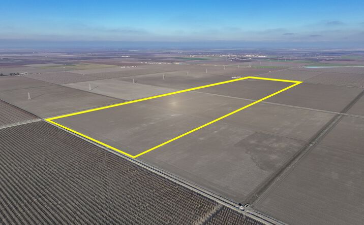 Pictures of Land property located at W Dinuba Ave, San Joaquin, CA 93660 for sales - image #1