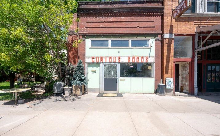 Pictures of Mixed Use property located at 1717 Winter St, Superior, WI 54880 for sales - image #1