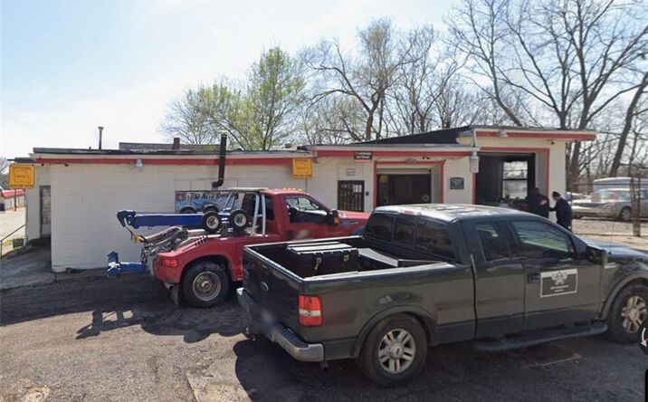 Pictures of Retail property located at 4401 E 27th Street, Kansas City, MO 64127 for sales - image #1