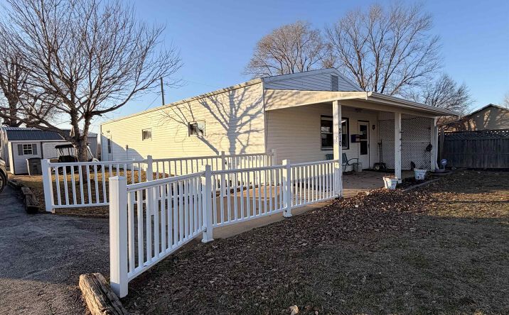 Pictures of Office, Business for Sale property located at 741 Main Street, Carman, IL 61425 for sales - image #1