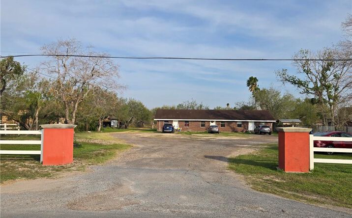 Pictures of Multifamily property located at 19310 N Mile 6 Road W, Elsa, TX 78543 for sales - image #1