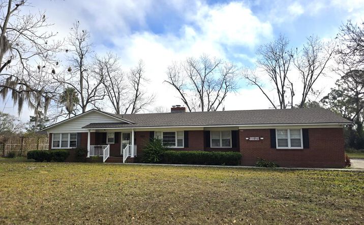 Pictures of Office property located at 3901 Forrest Street Ext, Valdosta, GA 31605 for sales - image #1