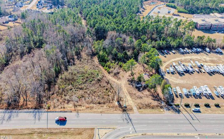 Pictures of Land property located at 70 Garland Drive, 90373, NC 28326 for sales - image #1