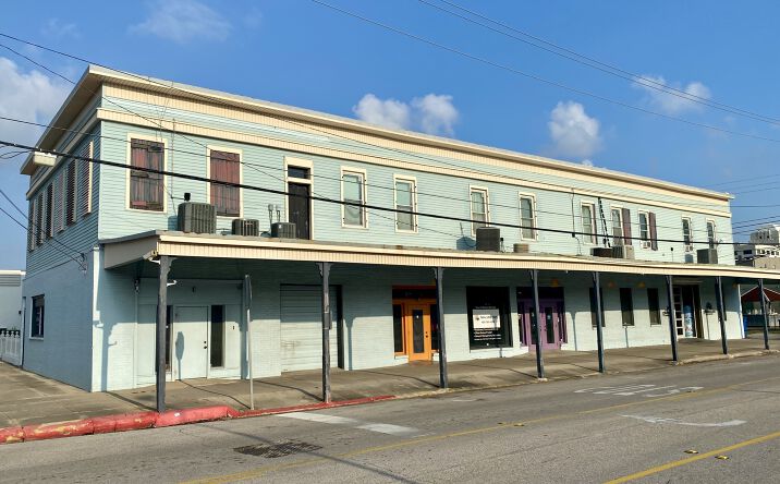 Pictures of Mixed Use, Office, Retail property located at 523 24th St, Galveston, TX 77550 for sales - image #1