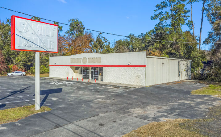 Pictures of Retail property located at 649 S. Lee St, Kingsland, GA 31548 for sales - image #1