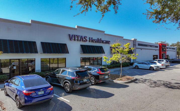 Pictures of Retail property located at 1750 E Irlo Bronson Memorial Hwy, St. Cloud, FL 34771 for sales - image #1