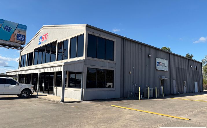 Pictures of Industrial, Office property located at 3127 & 3131 Texas Avenue, Bridge City, TX 77611 for sales - image #1