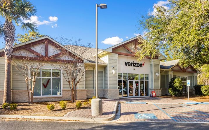 Pictures of Retail property located at 1314 Fording Island Rd, Bluffton, SC 29910 for sales - image #1