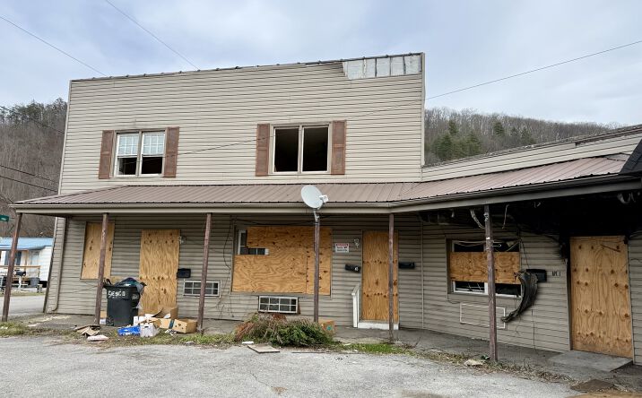 Pictures of Land, Multifamily property located at 2517 N Main St, Hazard, KY 41701 for sales - image #1